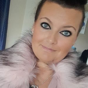 Meet your Posher, Vicky